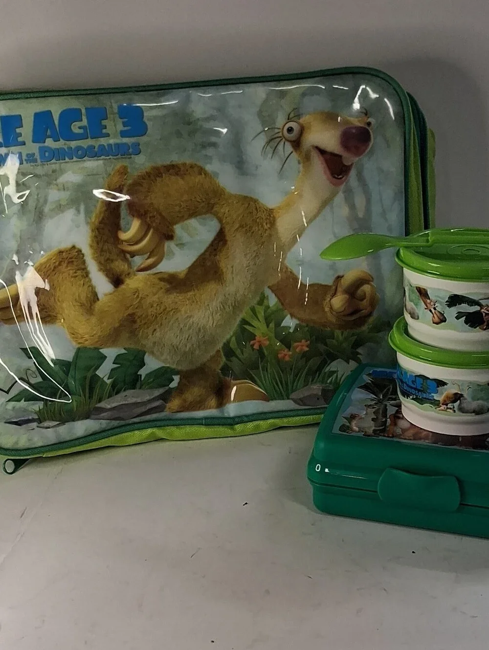 Tupperware Ice Age 3 Kids Lunch Set with Green Accents